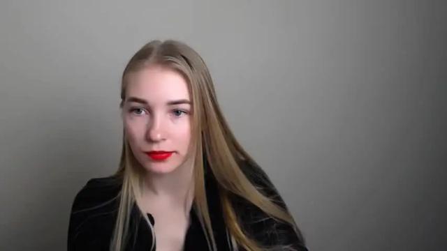 Image 4 of _snow_queen__ Stream on Chaturbate on 14 months ago