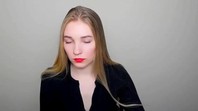 Image 3 of _snow_queen__ Stream on Chaturbate on 14 months ago