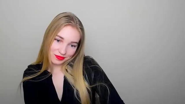 Image 7 of _snow_queen__ Stream on Chaturbate on 14 months ago