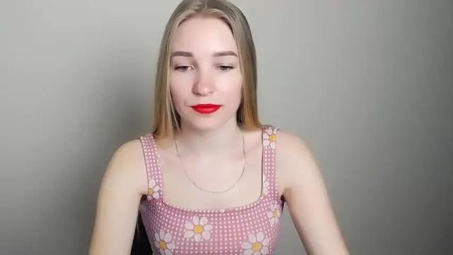 Image 7 of _snow_queen__ Stream on Chaturbate on 14 months ago