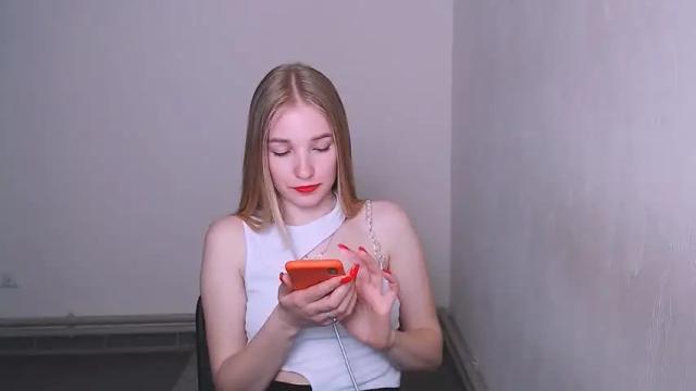 Image 8 of _snow_queen__ Stream on Chaturbate on 13 months ago