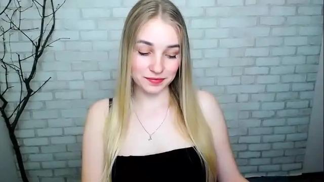 Image 3 of _snow_queen__ Stream on Chaturbate on 1 month ago