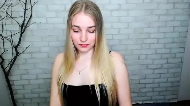 Image 6 of _snow_queen__ Stream on Chaturbate on 1 month ago