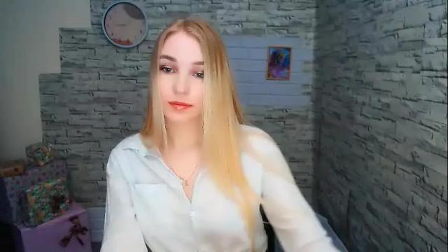 Image 3 of _snow_queen__ Stream on Chaturbate on 1 month ago
