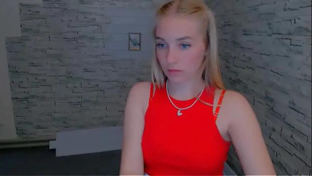 Image 12 of _snow_queen__ Stream on Chaturbate on 13 days ago