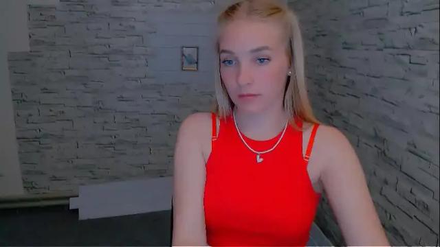 Image 7 of _snow_queen__ Stream on Chaturbate on 13 days ago