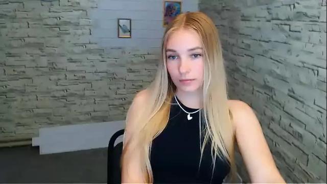 Image 12 of _snow_queen__ Stream on Chaturbate on 5 days ago