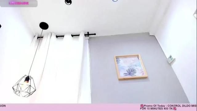 Image 2 of _sofia_cruz Stream on Chaturbate on 24 days ago
