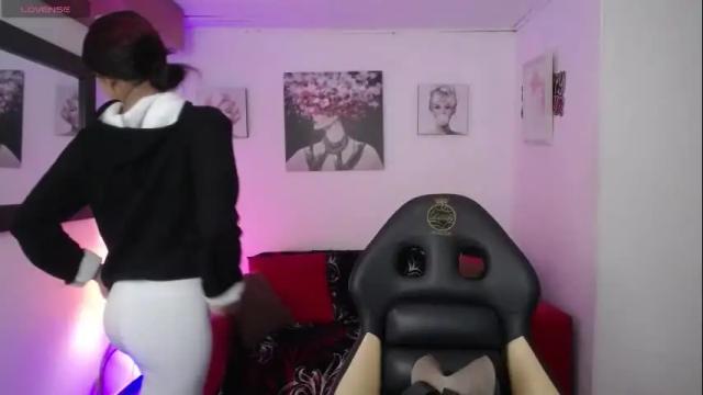 Thumbnail 1, _sofia_martinez_'s Stream at Chaturbate, 13 days ago