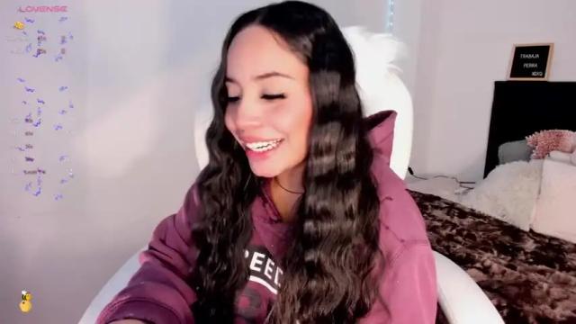 Image 2 of _sofiaa__ Stream on Chaturbate on 16 months ago