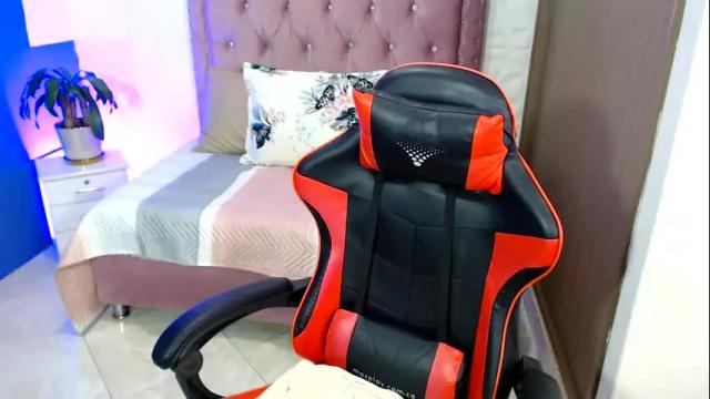 Image 11 of _sofiajones_ Stream on Chaturbate on 2 months ago