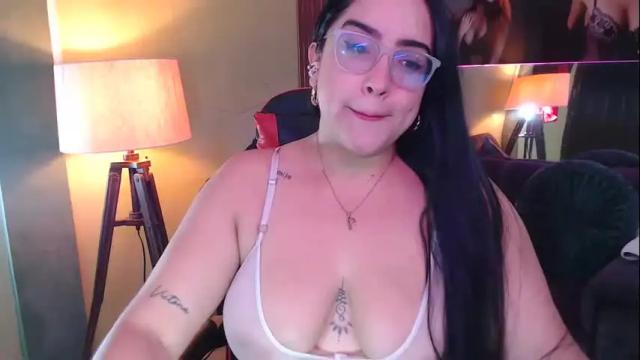 Image 4 of _sofiajones_ Stream on Chaturbate on 1 month ago