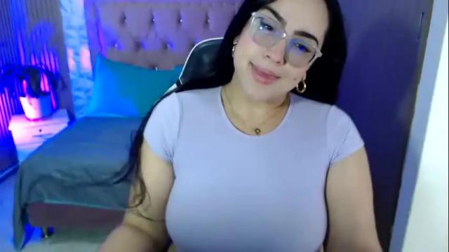 Image 11 of _sofiajones_ Stream on Chaturbate on 27 days ago