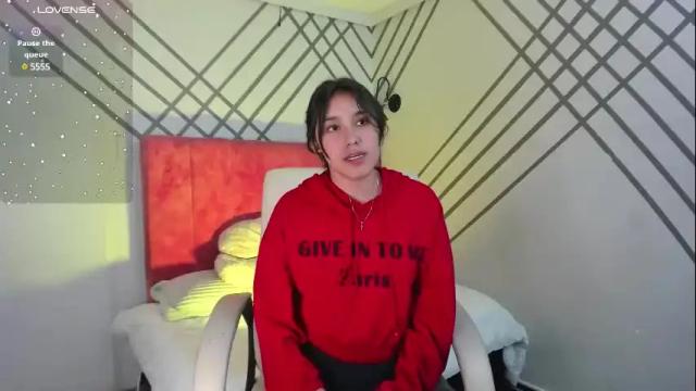 Image 8 of _sophie__miller Stream on Chaturbate on 1 month ago