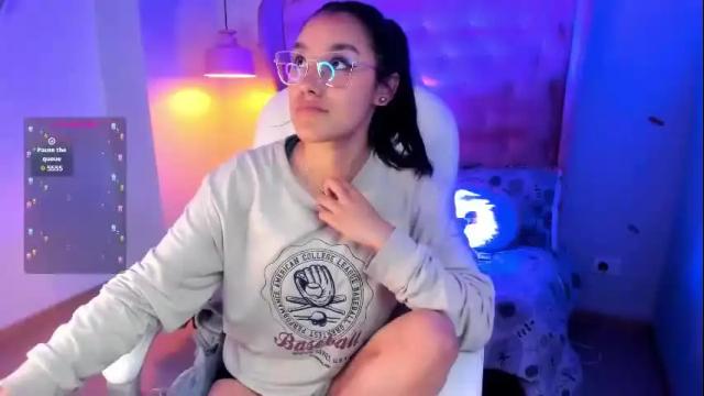 Thumbnail 1, _sophie__miller's Stream at Chaturbate, 2 hours ago