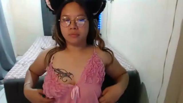 Image 10 of _sunnybee11 Stream on Chaturbate on 13 months ago
