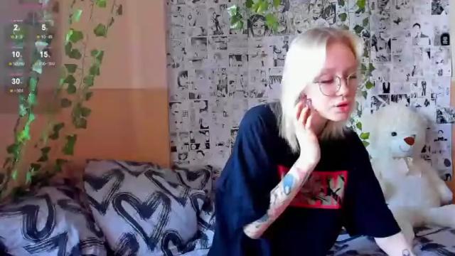 Thumbnail 3, _sweet_kittens_'s Stream at Chaturbate, 14 months ago