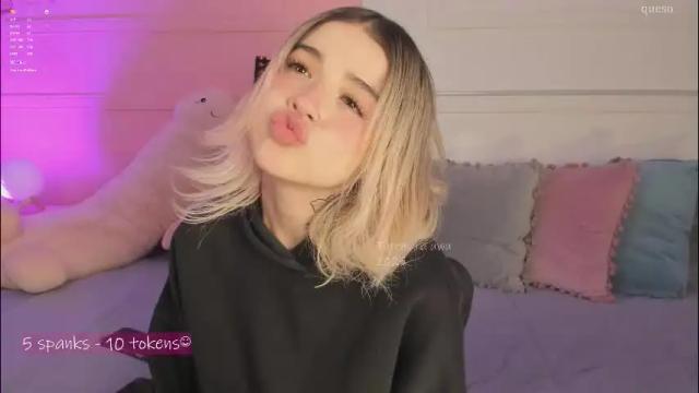 Image 2 of _tammarra_ Stream on Chaturbate on 2 months ago