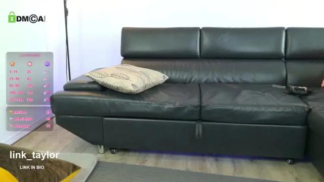 Image 3 of _taylormoon Stream on Chaturbate on 1 month ago