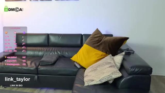 Image 6 of _taylormoon Stream on Chaturbate on 1 month ago