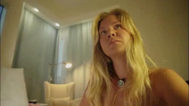 Image 4 of _teasecake_ Stream on Chaturbate on 1 month ago