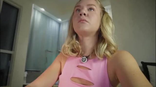 Image 3 of _teasecake_ Stream on Chaturbate on 10 days ago