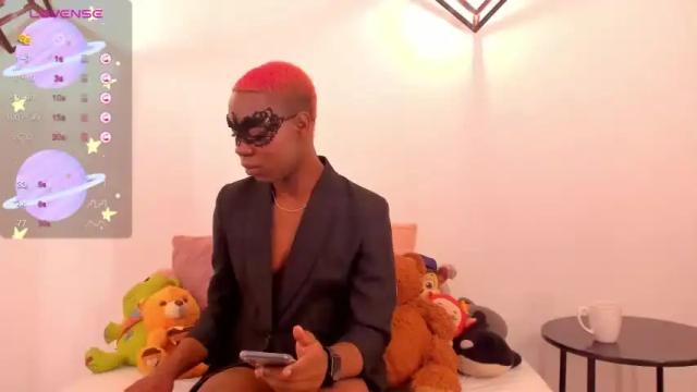 Image 7 of _thomasscott Stream on Chaturbate on 16 months ago