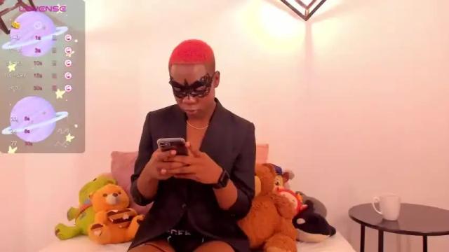 Image 8 of _thomasscott Stream on Chaturbate on 16 months ago