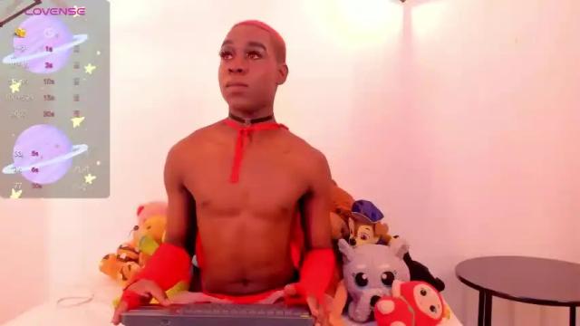 Image 8 of _thomasscott Stream on Chaturbate on 16 months ago