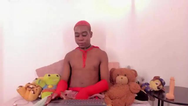 Image 11 of _thomasscott Stream on Chaturbate on 15 months ago