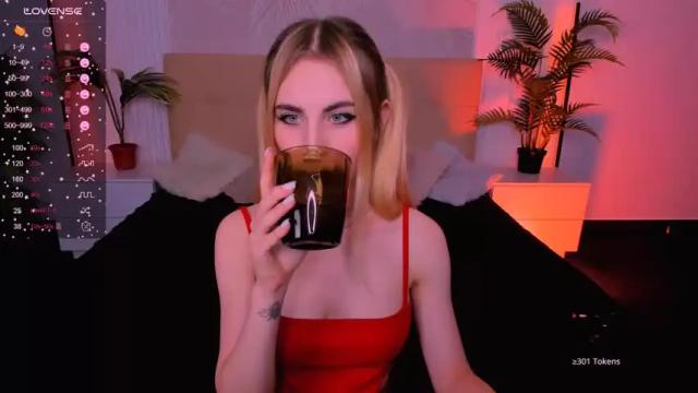 Image 12 of _tianaa__ Stream on Chaturbate on 25 months ago