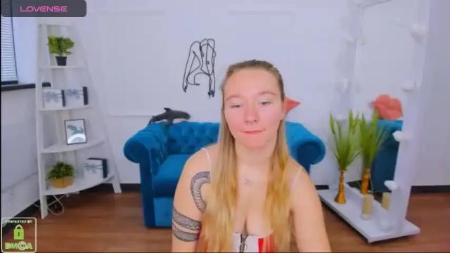 Image 2 of _tina_a Stream on Chaturbate on 16 months ago