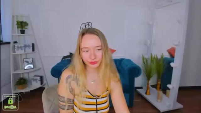 Image 10 of _tina_a Stream on Chaturbate on 16 months ago