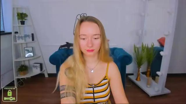 Image 3 of _tina_a Stream on Chaturbate on 16 months ago