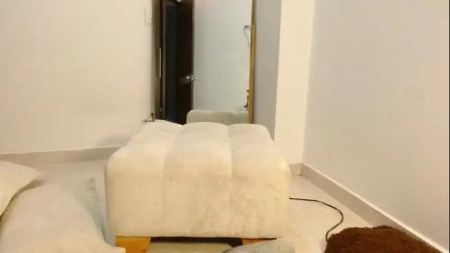 Image 8 of _tommyandanabel_ Stream on Chaturbate on 2 months ago