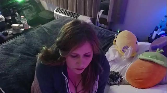 Image 8 of _toofunnysluts_ Stream on Chaturbate on 5 months ago