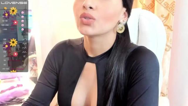 Image 10 of _trissha_ Stream on Chaturbate on 16 months ago