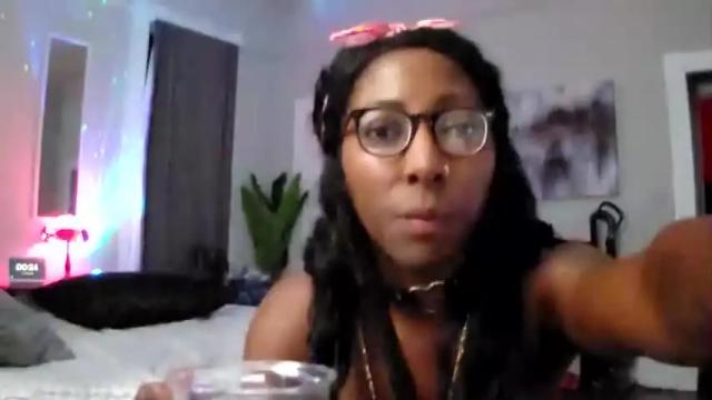 Image 12 of _twiddleree_ Stream on Chaturbate on 19 months ago