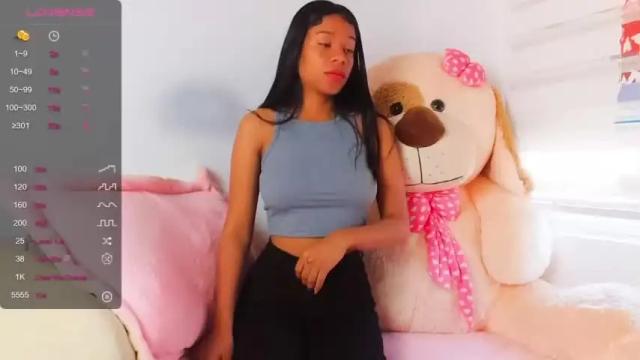 Image 3 of _universitymodel Stream on Chaturbate on 16 months ago