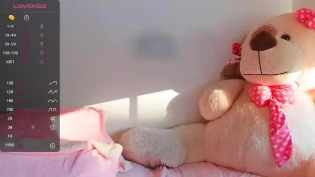 Image 6 of _universitymodel Stream on Chaturbate on 16 months ago