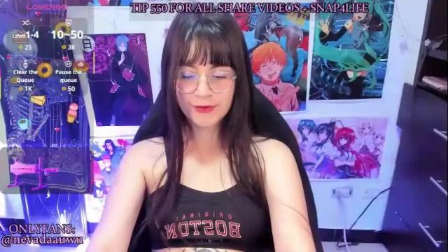 Image 2 of _urcutekitty Stream on Chaturbate on 22 days ago