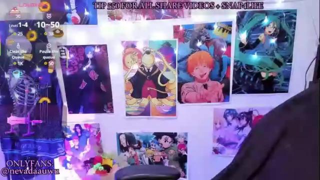 Image 8 of _urcutekitty Stream on Chaturbate on 15 days ago