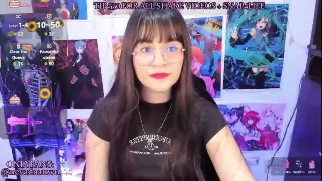 Image 3 of _urcutekitty Stream on Chaturbate on 8 days ago