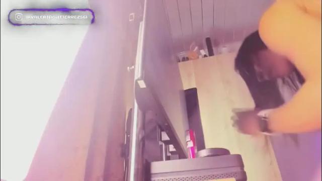 Image 4 of _valeriaa Stream on Chaturbate on 3 months ago