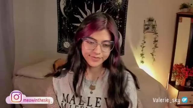 Image 8 of _valery_sky_ Stream on Chaturbate on 12 months ago