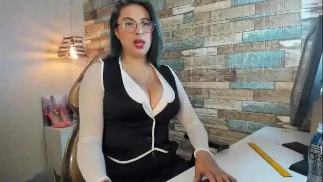 Image 3 of _valeryboobs_ Stream on Chaturbate on 12 days ago