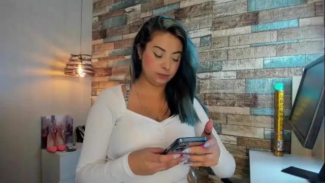 Image 3 of _valeryboobs_ Stream on Chaturbate on 8 days ago