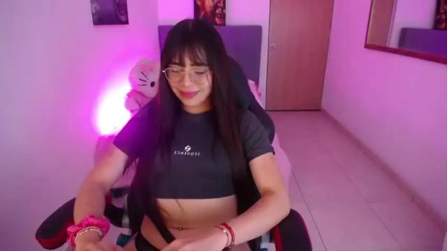 Image 3 of _valkiria_19 Stream on Chaturbate on 20 months ago