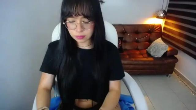 Image 7 of _valkiria_19 Stream on Chaturbate on 18 months ago