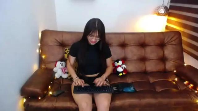 Thumbnail 3, _valkiria_19's Stream at Chaturbate, 17 months ago